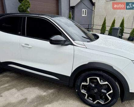 Білий Опель Mokka-e, об'ємом двигуна 0 л та пробігом 75 тис. км за 16500 $, фото 10 на Automoto.ua