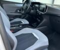 Білий Опель Mokka-e, об'ємом двигуна 0 л та пробігом 108 тис. км за 15600 $, фото 17 на Automoto.ua