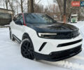 Белый Опель Mokka-e, объемом двигателя 0 л и пробегом 85 тыс. км за 16900 $, фото 1 на Automoto.ua