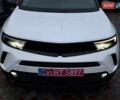 Белый Опель Mokka-e, объемом двигателя 0 л и пробегом 85 тыс. км за 15900 $, фото 12 на Automoto.ua