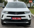 Белый Опель Mokka-e, объемом двигателя 0 л и пробегом 68 тыс. км за 16650 $, фото 6 на Automoto.ua