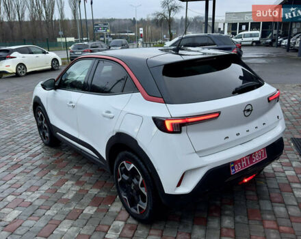 Белый Опель Mokka-e, объемом двигателя 0 л и пробегом 85 тыс. км за 15900 $, фото 4 на Automoto.ua