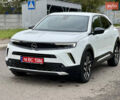 Белый Опель Mokka-e, объемом двигателя 0 л и пробегом 68 тыс. км за 16650 $, фото 1 на Automoto.ua