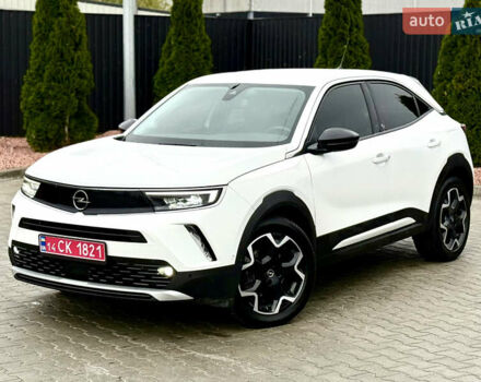 Белый Опель Mokka-e, объемом двигателя 0 л и пробегом 50 тыс. км за 16700 $, фото 18 на Automoto.ua