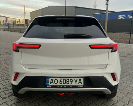 Белый Опель Mokka-e, объемом двигателя 0 л и пробегом 54 тыс. км за 15300 $, фото 8 на Automoto.ua