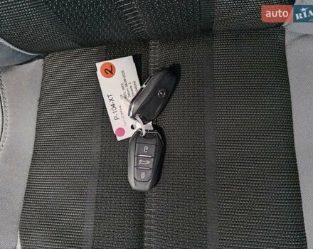 Белый Опель Mokka-e, объемом двигателя 0 л и пробегом 43 тыс. км за 15955 $, фото 15 на Automoto.ua