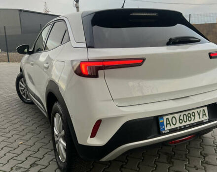 Белый Опель Mokka-e, объемом двигателя 0 л и пробегом 54 тыс. км за 15300 $, фото 9 на Automoto.ua