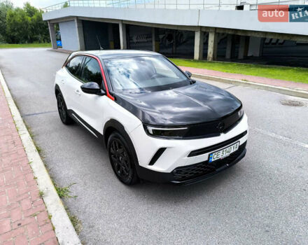 Белый Опель Mokka-e, объемом двигателя 0 л и пробегом 17 тыс. км за 15800 $, фото 18 на Automoto.ua