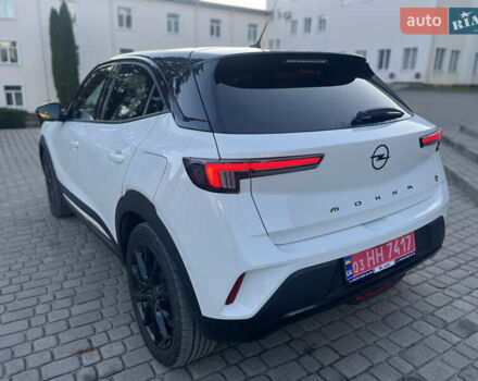 Белый Опель Mokka-e, объемом двигателя 0 л и пробегом 50 тыс. км за 16900 $, фото 7 на Automoto.ua