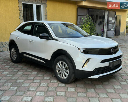 Белый Опель Mokka-e, объемом двигателя 0 л и пробегом 27 тыс. км за 15800 $, фото 13 на Automoto.ua