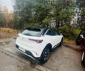Белый Опель Mokka-e, объемом двигателя 0 л и пробегом 12 тыс. км за 19000 $, фото 1 на Automoto.ua