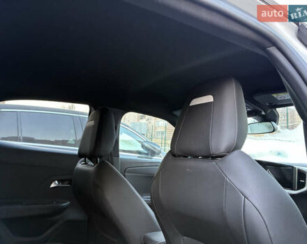 Белый Опель Mokka-e, объемом двигателя 0 л и пробегом 13 тыс. км за 19500 $, фото 11 на Automoto.ua