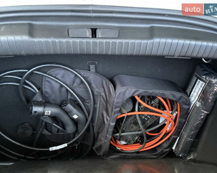 Белый Опель Mokka-e, объемом двигателя 0 л и пробегом 13 тыс. км за 19500 $, фото 20 на Automoto.ua