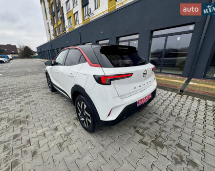 Белый Опель Mokka-e, объемом двигателя 0 л и пробегом 14 тыс. км за 18900 $, фото 7 на Automoto.ua