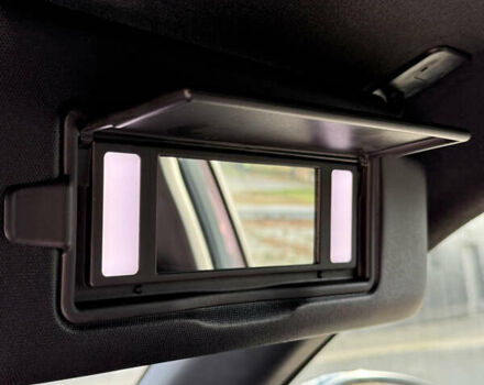 Білий Опель Mokka-e, об'ємом двигуна 0 л та пробігом 1 тис. км за 27315 $, фото 41 на Automoto.ua