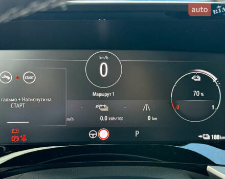 Білий Опель Mokka-e, об'ємом двигуна 0 л та пробігом 1 тис. км за 27315 $, фото 45 на Automoto.ua