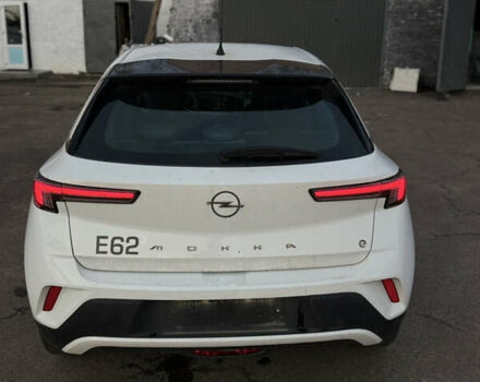 Білий Опель Mokka-e, об'ємом двигуна 0 л та пробігом 17 тис. км за 13600 $, фото 6 на Automoto.ua