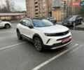 Білий Опель Mokka-e, об'ємом двигуна 0 л та пробігом 8 тис. км за 18500 $, фото 2 на Automoto.ua