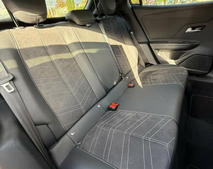 Білий Опель Mokka-e, об'ємом двигуна 0 л та пробігом 1 тис. км за 27315 $, фото 48 на Automoto.ua