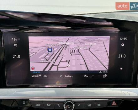 Білий Опель Mokka-e, об'ємом двигуна 0 л та пробігом 1 тис. км за 27315 $, фото 37 на Automoto.ua