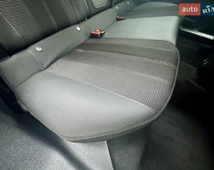 Белый Опель Mokka-e, объемом двигателя 0 л и пробегом 14 тыс. км за 18900 $, фото 35 на Automoto.ua