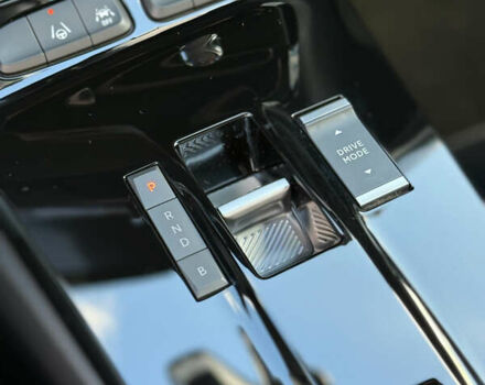 Білий Опель Mokka-e, об'ємом двигуна 0 л та пробігом 1 тис. км за 27315 $, фото 40 на Automoto.ua