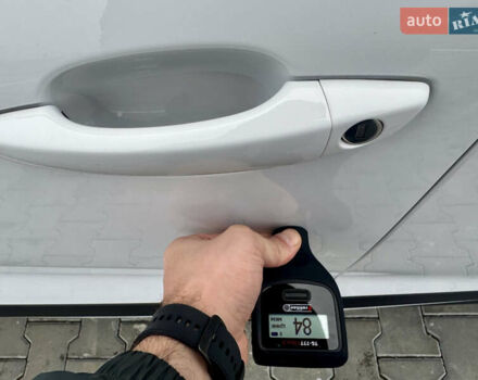 Белый Опель Mokka-e, объемом двигателя 0 л и пробегом 14 тыс. км за 18900 $, фото 78 на Automoto.ua