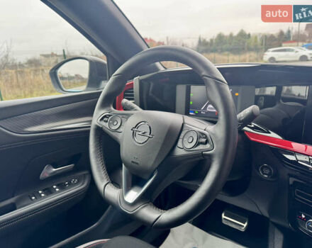 Белый Опель Mokka-e, объемом двигателя 0 л и пробегом 14 тыс. км за 18900 $, фото 30 на Automoto.ua