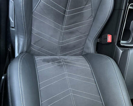 Белый Опель Mokka-e, объемом двигателя 0 л и пробегом 13 тыс. км за 19500 $, фото 19 на Automoto.ua