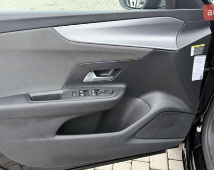 Черный Опель Mokka-e, объемом двигателя 0 л и пробегом 184 тыс. км за 14750 $, фото 17 на Automoto.ua