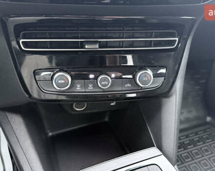 Черный Опель Mokka-e, объемом двигателя 0 л и пробегом 184 тыс. км за 14750 $, фото 23 на Automoto.ua