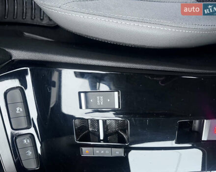 Чорний Опель Mokka-e, об'ємом двигуна 0 л та пробігом 84 тис. км за 18200 $, фото 17 на Automoto.ua