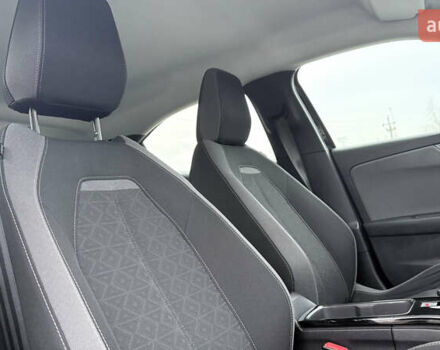 Черный Опель Mokka-e, объемом двигателя 0 л и пробегом 184 тыс. км за 14750 $, фото 27 на Automoto.ua