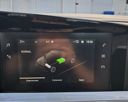 Чорний Опель Mokka-e, об'ємом двигуна 0 л та пробігом 35 тис. км за 17900 $, фото 12 на Automoto.ua