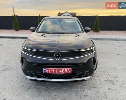 Черный Опель Mokka-e, объемом двигателя 0 л и пробегом 84 тыс. км за 17499 $, фото 27 на Automoto.ua