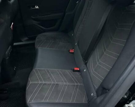 Черный Опель Mokka-e, объемом двигателя 0 л и пробегом 61 тыс. км за 17500 $, фото 16 на Automoto.ua