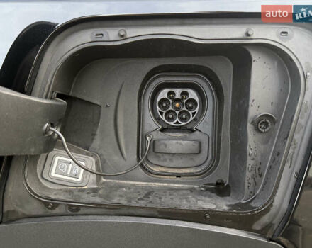 Черный Опель Mokka-e, объемом двигателя 0 л и пробегом 83 тыс. км за 15900 $, фото 42 на Automoto.ua