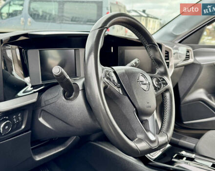 Черный Опель Mokka-e, объемом двигателя 0 л и пробегом 83 тыс. км за 15500 $, фото 71 на Automoto.ua