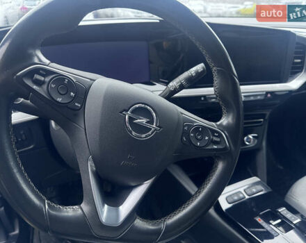 Чорний Опель Mokka-e, об'ємом двигуна 0 л та пробігом 84 тис. км за 18200 $, фото 3 на Automoto.ua