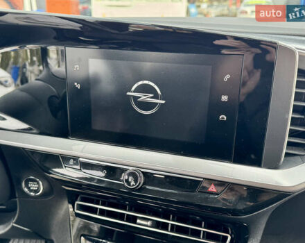 Черный Опель Mokka-e, объемом двигателя 0 л и пробегом 83 тыс. км за 15500 $, фото 50 на Automoto.ua
