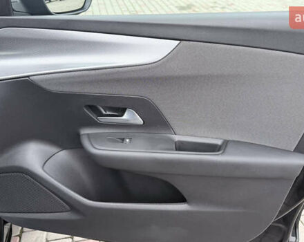 Черный Опель Mokka-e, объемом двигателя 0 л и пробегом 184 тыс. км за 14750 $, фото 28 на Automoto.ua