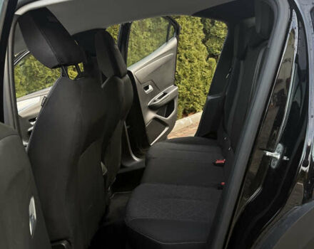 Черный Опель Mokka-e, объемом двигателя 0 л и пробегом 83 тыс. км за 15900 $, фото 40 на Automoto.ua