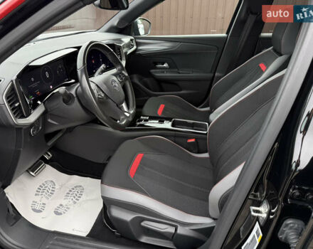 Черный Опель Mokka-e, объемом двигателя 0 л и пробегом 37 тыс. км за 17250 $, фото 25 на Automoto.ua