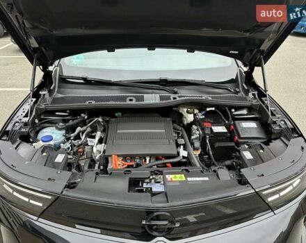 Опель Mokka-e 2023 у Києві на Automoto.ua Чорний Опель Mokka-e, об'ємом двигуна 0 л та пробігом 11 тис. км за 18800 $, фото 98 на Automoto.ua