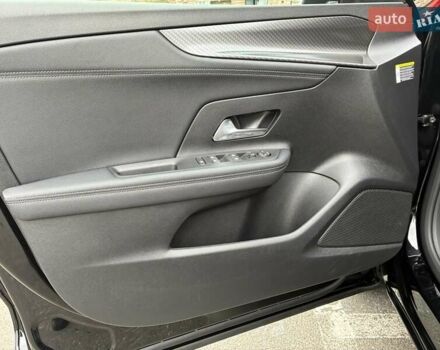 Опель Mokka-e 2023 у Києві на Automoto.ua Чорний Опель Mokka-e, об'ємом двигуна 0 л та пробігом 11 тис. км за 18800 $, фото 54 на Automoto.ua