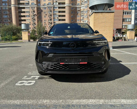 Черный Опель Mokka-e, объемом двигателя 0 л и пробегом 26 тыс. км за 19500 $, фото 2 на Automoto.ua