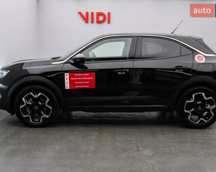 Черный Опель Mokka-e, объемом двигателя 0 л и пробегом 8 тыс. км за 25909 $, фото 2 на Automoto.ua