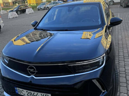 Черный Опель Mokka-e, объемом двигателя 0 л и пробегом 84 тыс. км за 18200 $, фото 1 на Automoto.ua