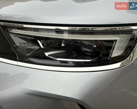 Серый Опель Mokka-e, объемом двигателя 0 л и пробегом 39 тыс. км за 18500 $, фото 39 на Automoto.ua