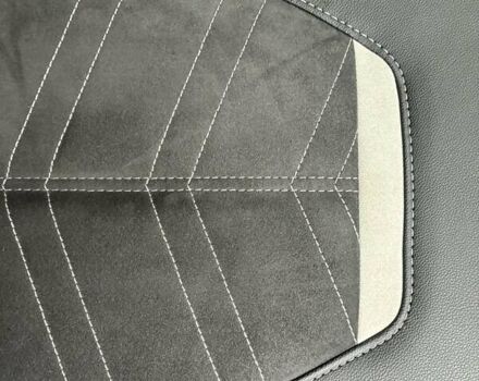 Серый Опель Mokka-e, объемом двигателя 0 л и пробегом 39 тыс. км за 18500 $, фото 80 на Automoto.ua